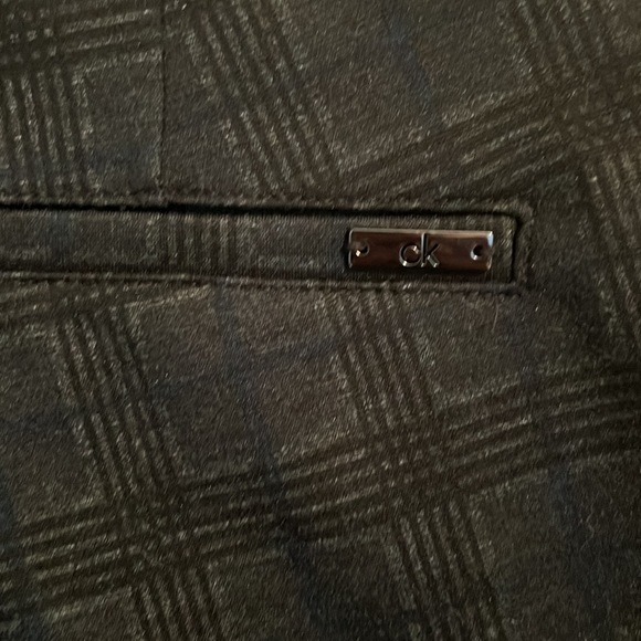 Women’s Navy Plaid Calvin Klein Pants - Picture 3 of 3